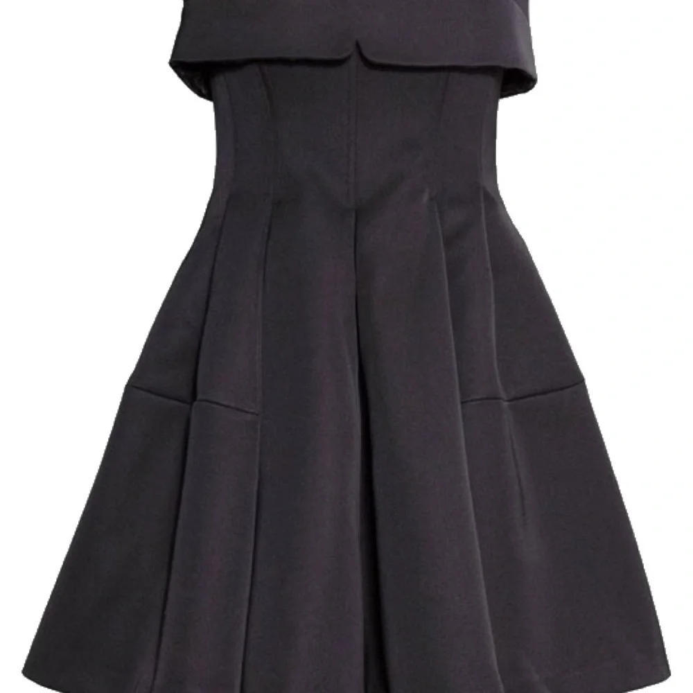 Elegant Black Strapless Formal Romper - Picture 7 of 7